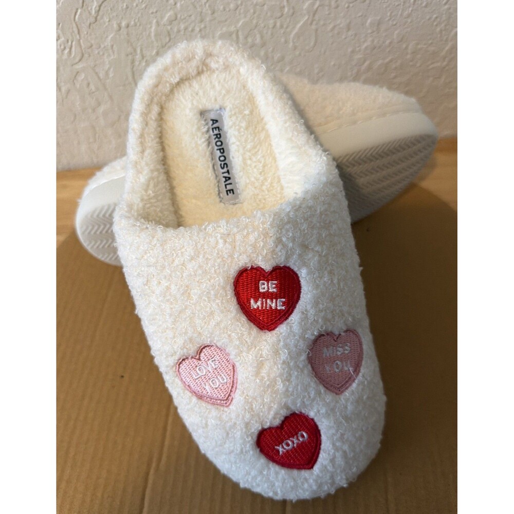 Aéropostale Women's Slippers Ivory Slip-On with Heart Embroidery M (7-8)